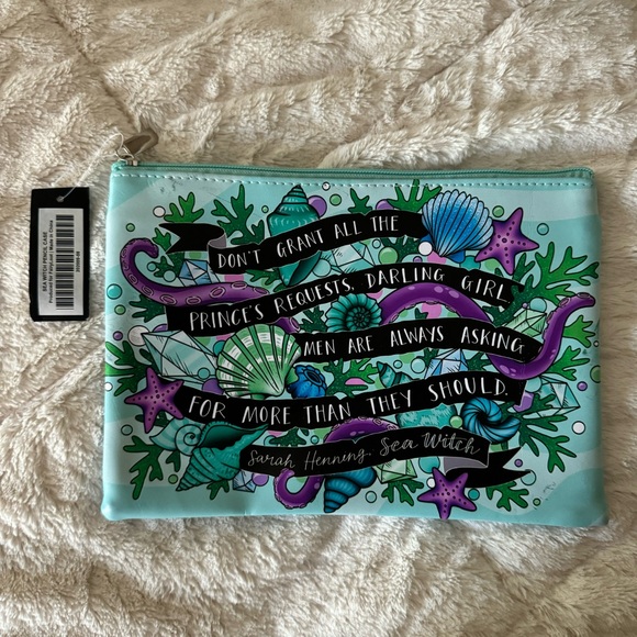 🧚 Sea With Inspired Pencil Case - Picture 3 of 4